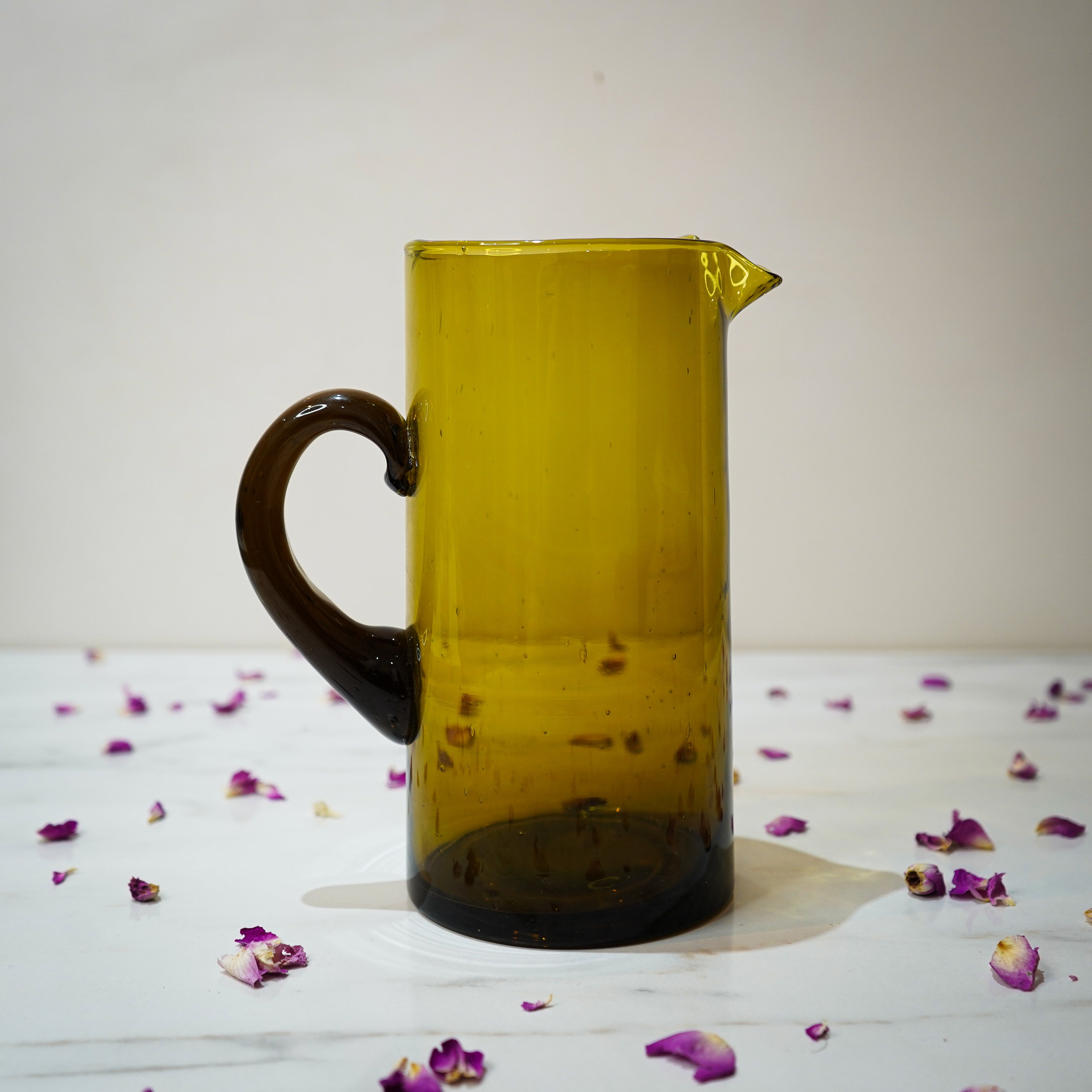 Carafe en Verre Beldi Marocain Soufflé à la Main : Pichet d’Eau Artisanale, Verrerie Bohème pour Cuisine